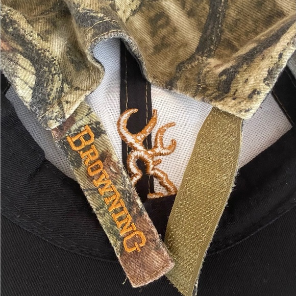 SOLD BROWNING Camouflaged One Size Fits All Baseball Cap Adjustable Velcro - Picture 7 of 9